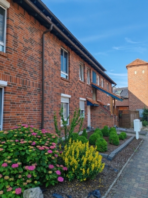 Zur Kapitalanlage! 3-Zimmer Eigentumswohnung mit großer Terrasse und kleinem Gartenanteil, 38448 Wolfsburg, Wohnung