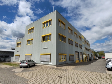 Großzügige Bürofläche mit viel Lagerkapazität, 38446 Wolfsburg, Bürofläche