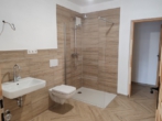 Badezimmer - Tradition trifft Moderne mit eigener Terasse!