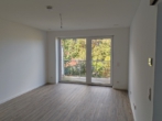 Wohnbereich - Moderne 2-Zimmerwohnung mit Einbauküche und Balkon!