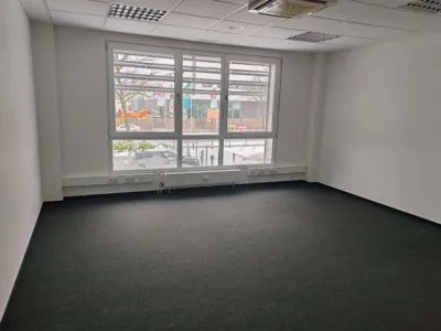 Repräsentative Büroflächen – flexibel vom Einzelraum bis zum gesamten Sektor !, 38446 Wolfsburg, Bürofläche