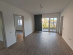 Wohnzimmer - 3-Zimmer Terrassenwohnung mit Einbauküche!!!